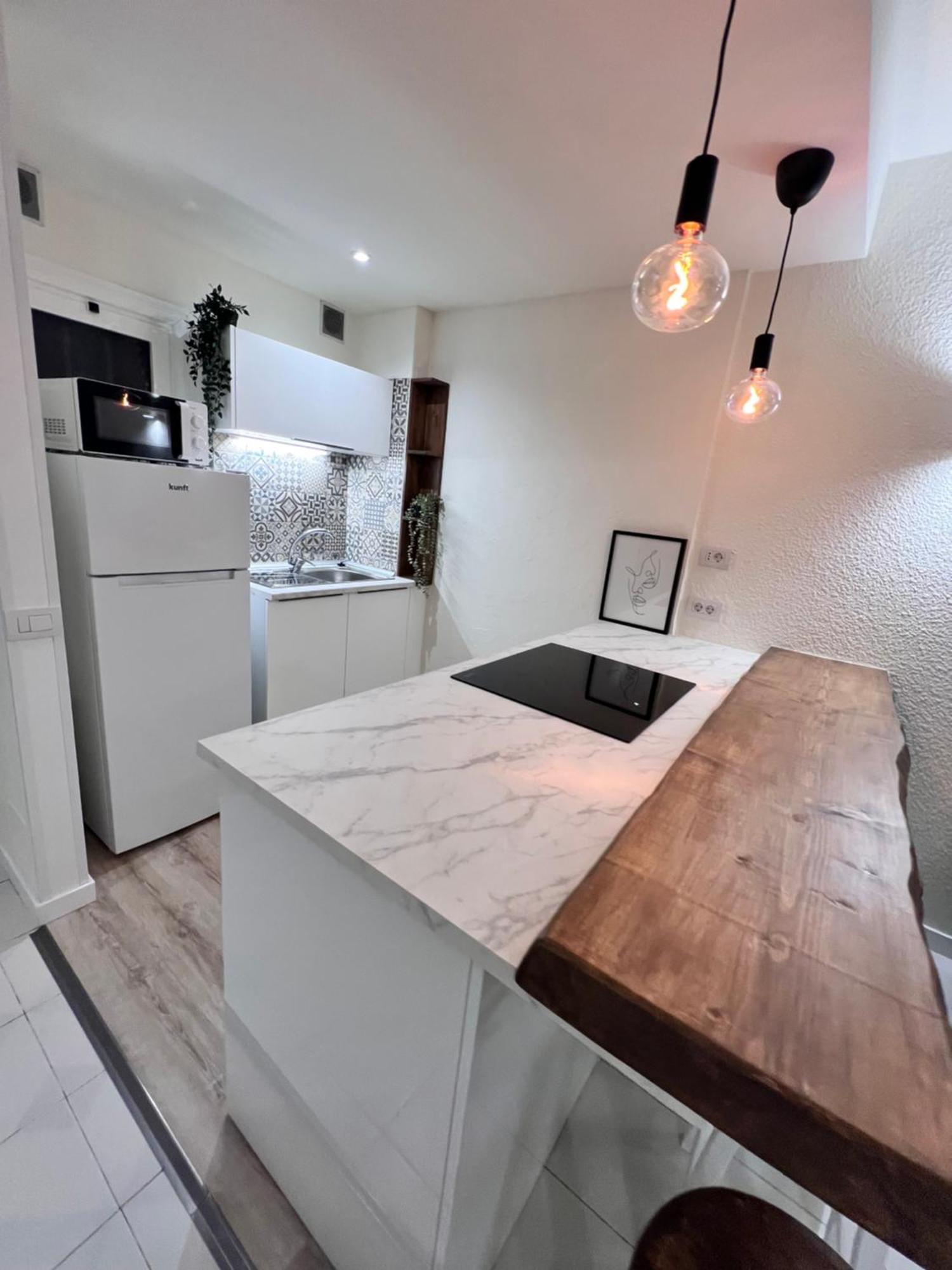 Seaview And Sunset Apartment Los Cristianos Лос Кристианос Экстерьер фото
