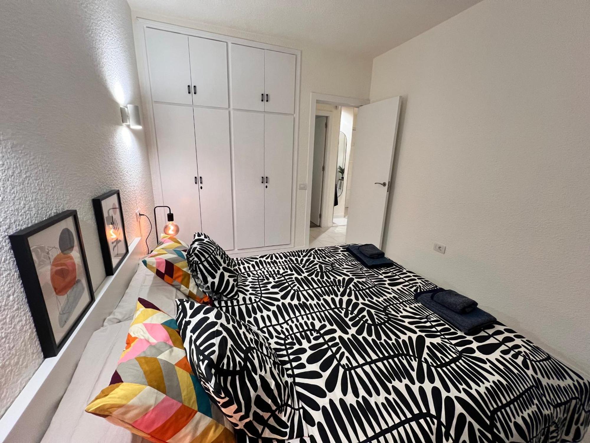 Seaview And Sunset Apartment Los Cristianos Лос Кристианос Экстерьер фото